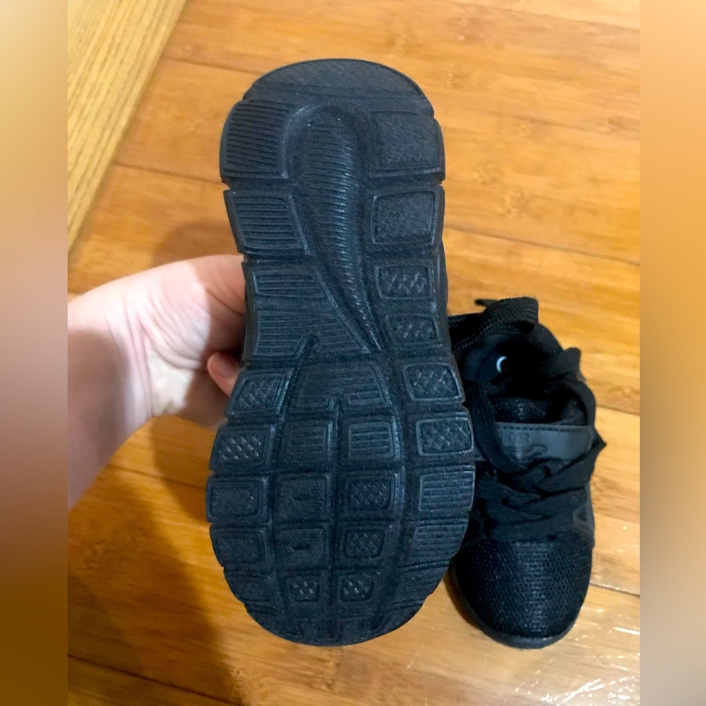 Toddler Size 7 Easy Strider NWOT